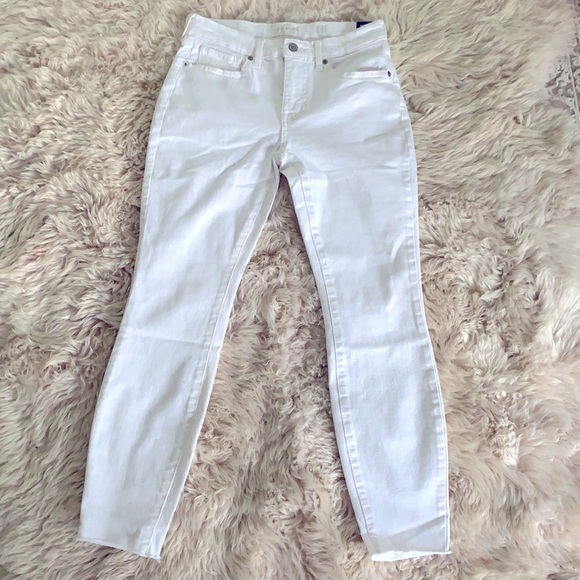 Lucky Brand Denim - Lucky Brand white skinny jean